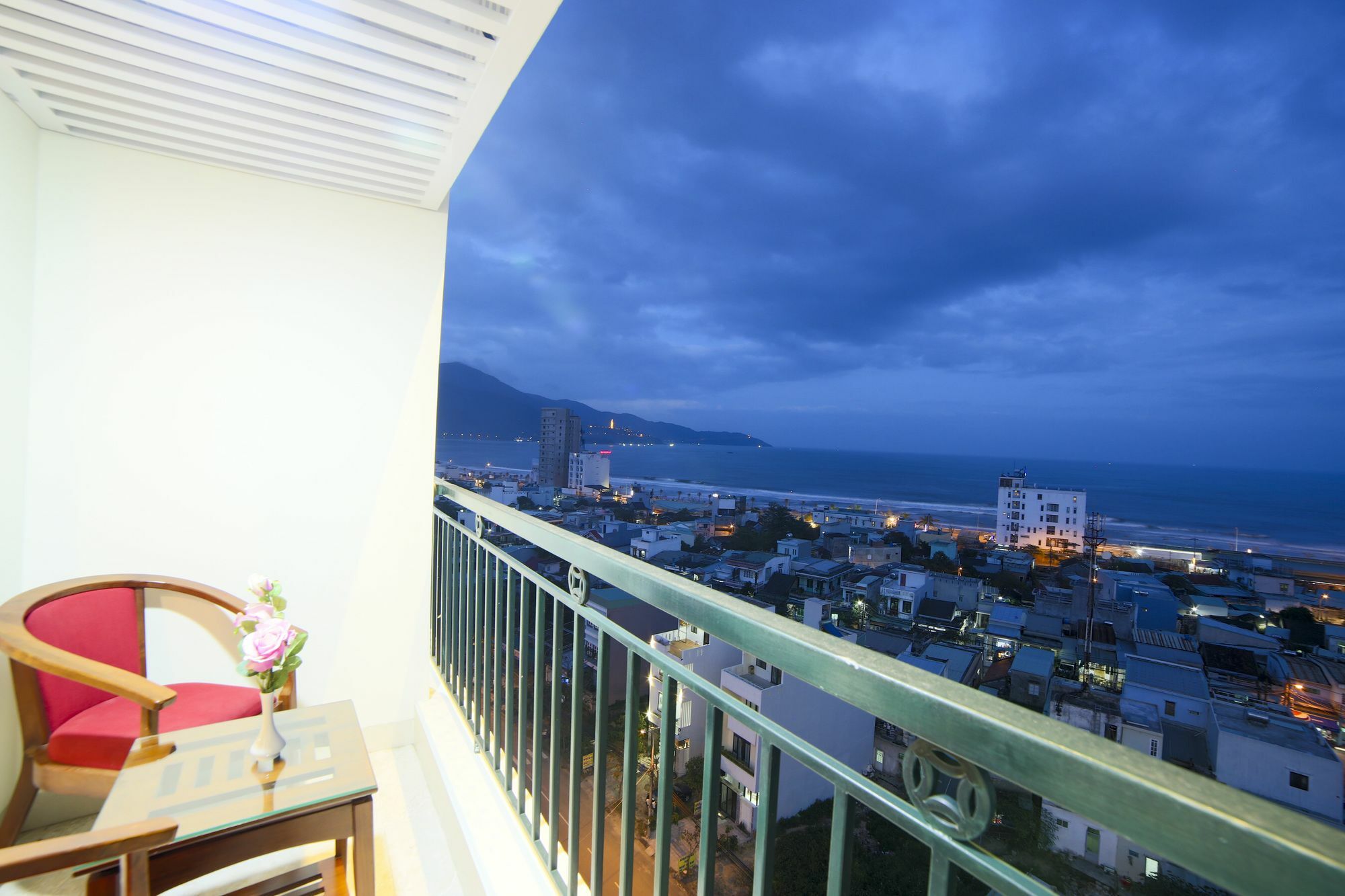 Ha Noi Hotel Da Nang Exterior photo